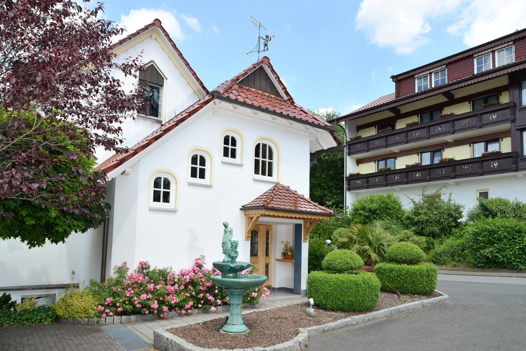 Hotel Zum Weissen Stein Kirchen Kültér fotó